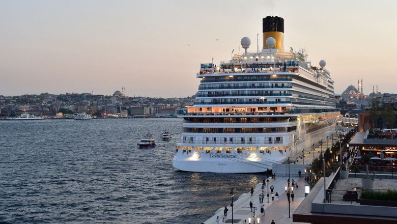 Galataport İstanbul, tarihin en büyük kapasiteli yolcu gemisi Costa Venezia’nın ilk durağı oluyor