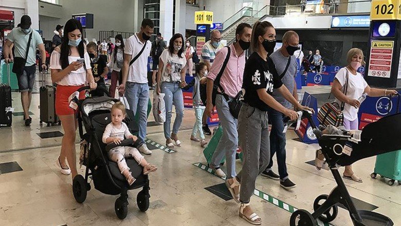 Geçen yılın aynı dönemine göre yüzde 162 arttı! İşte Antalya’ya gelen turist sayısı