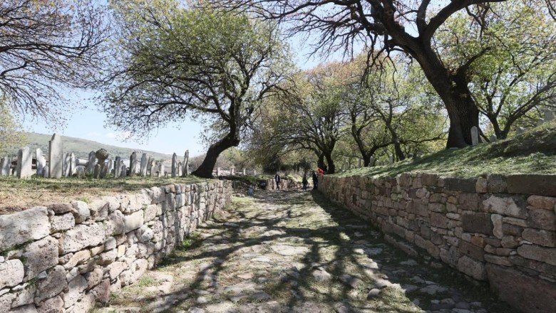 İzmir’deki antik yol ziyarete açılacak