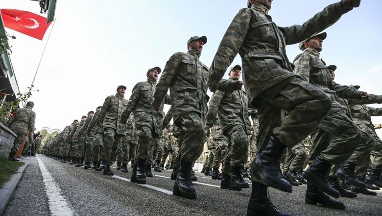TSK’da ilk kez profesyonel asker sayısı zorunlu asker sayısını geçti