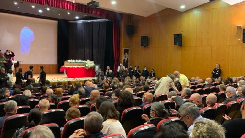 Türkiye’nin önemli aydınlarından Ahmet Say son yolculuğuna uğurlandı