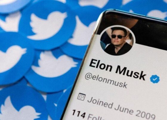 Elon Musk Twitter’ın sahte hesaplarla mücadelesini eleştirdi