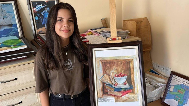 Isparta’da lise öğrencisi Sırbistan’daki resim yarışmasında dünya üçüncüsü oldu
