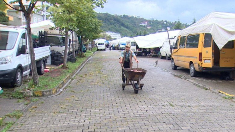 Martıların babası Süleyman Küçük ömrünü hayvanları doyurmaya adadı