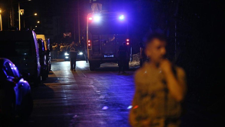 Mersin’de polisevine silahlı saldırı: 1 polis memuru şehit oldu