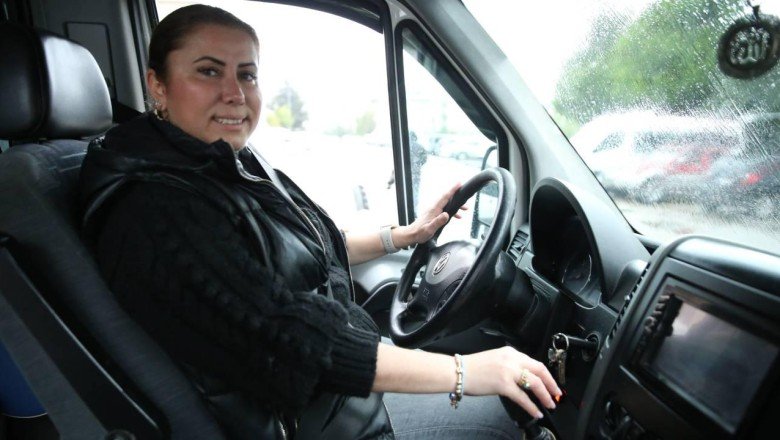 16 yıldır öğrencileri okullarına yetiştiriyor