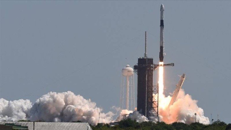 SpaceX’in Dragon kapsülü 4 ton kargoyla Uluslararası Uzay İstasyonu’na fırlatıldı